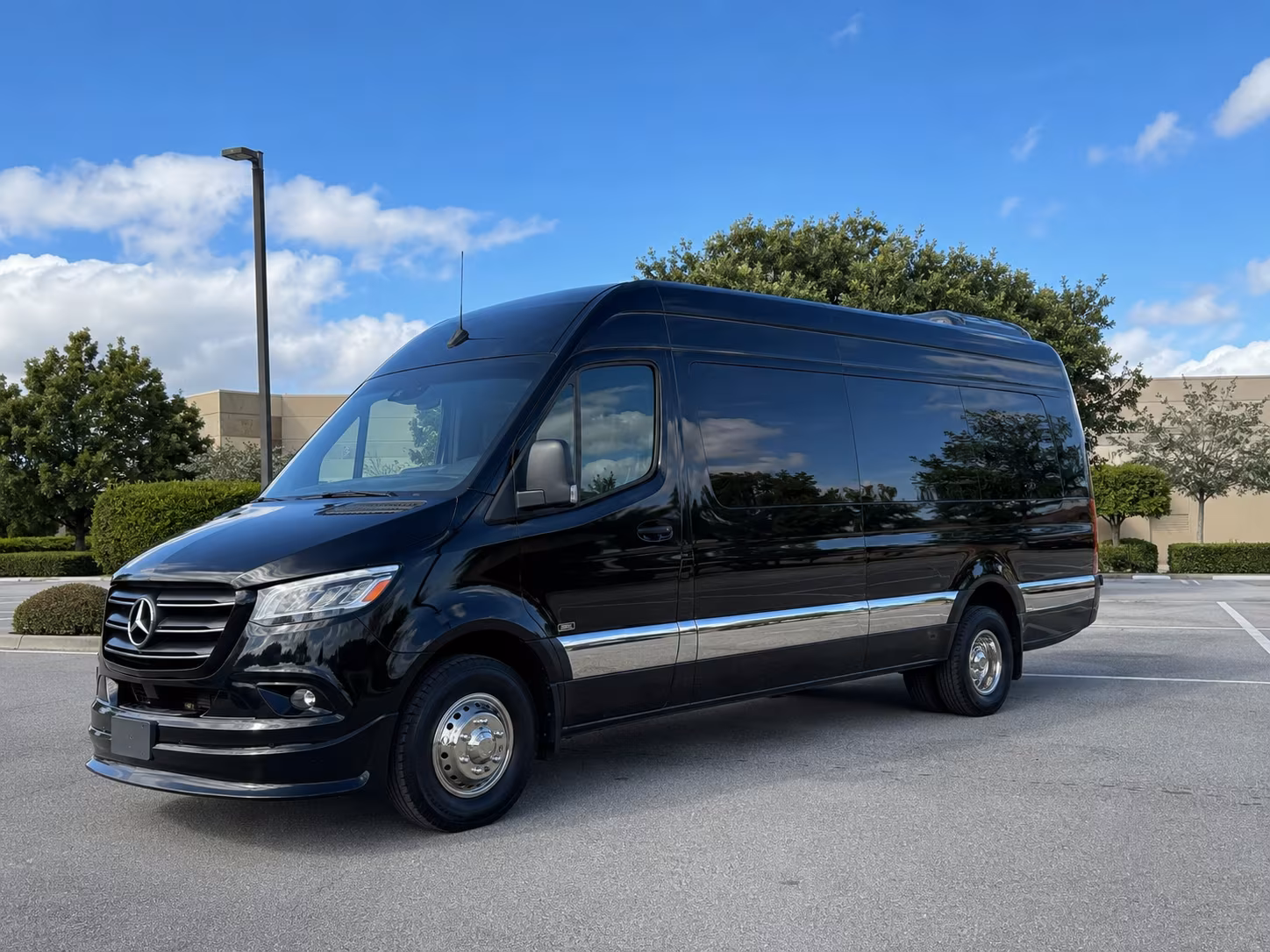 canton airport shuttle services your group can trust