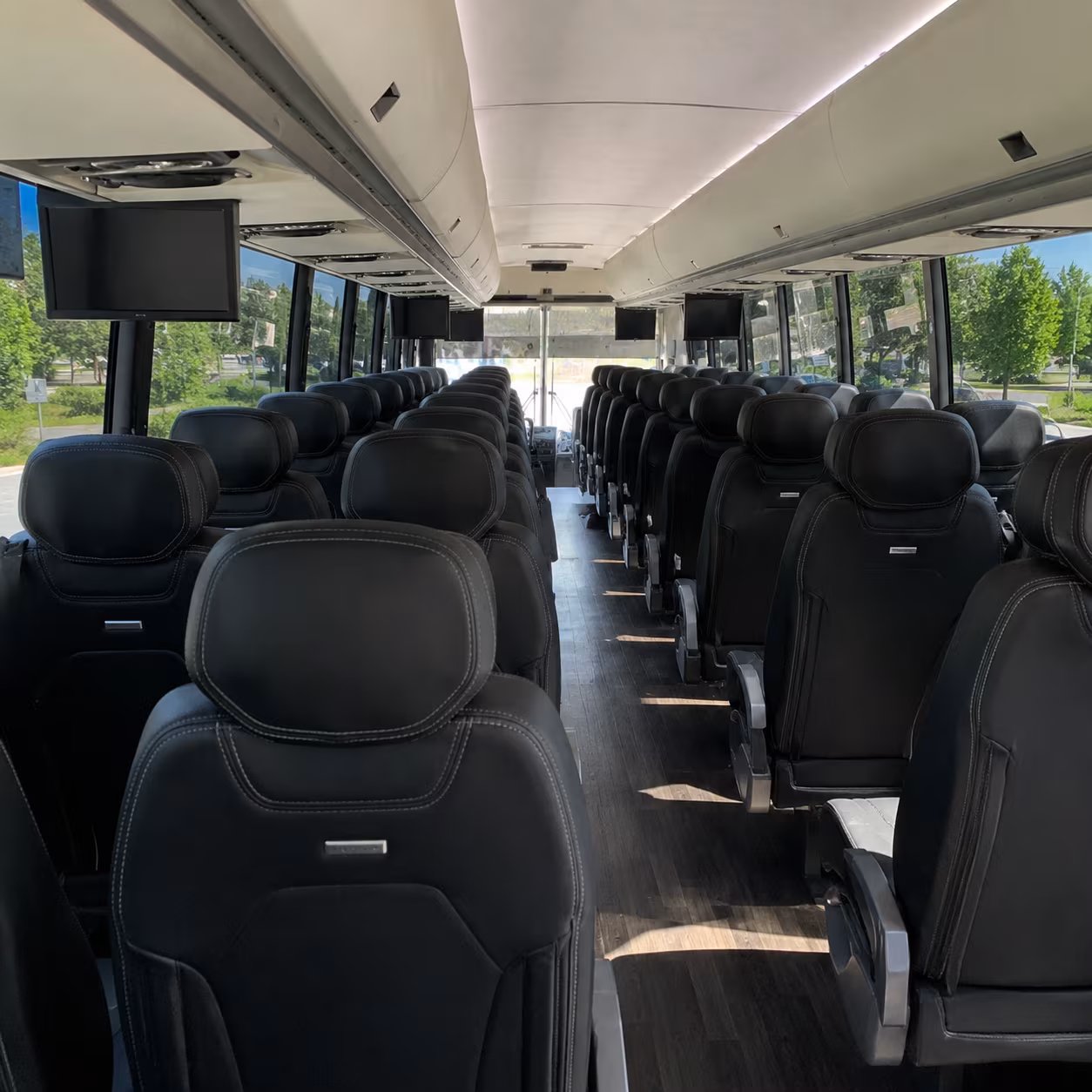 dearborn heights comfortable charter buses for government military personnel