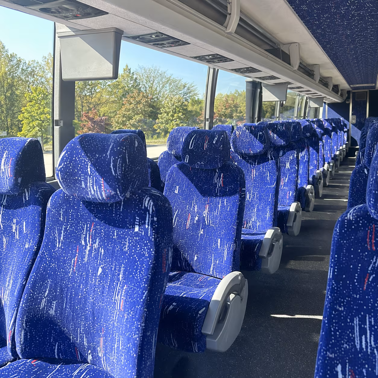 dearborn heights reliable employee shuttles for your workforce