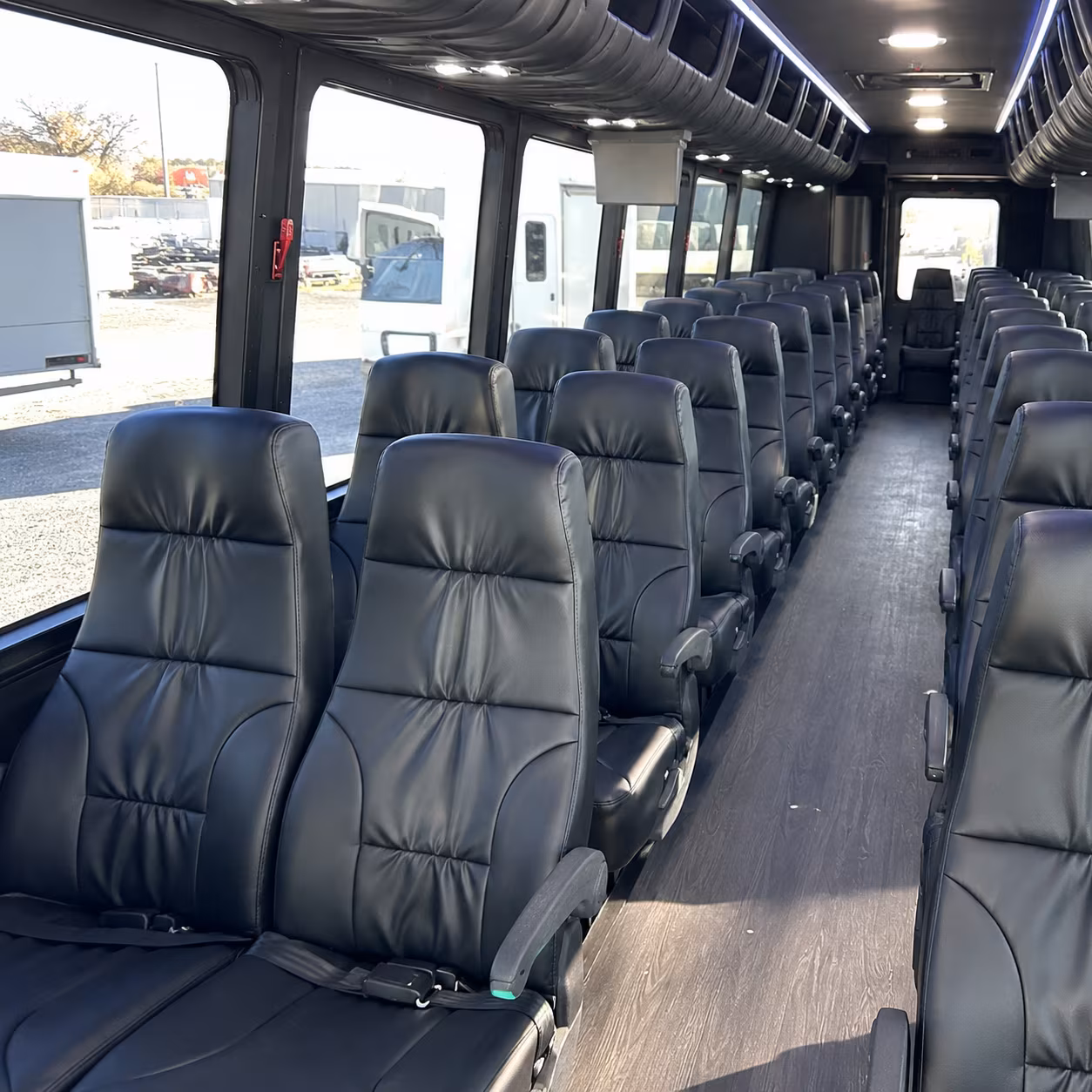 farmington hills seamless airport transportation in farmington hills