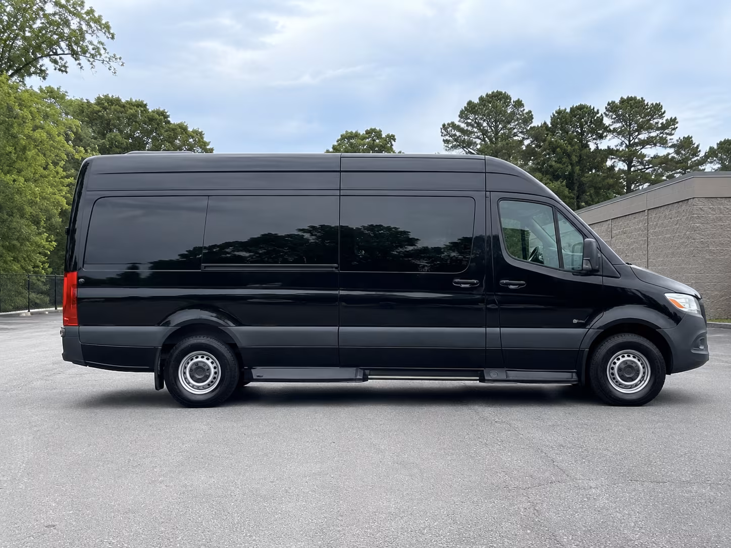farmington hills seamless long distance transportation from farmington hills
