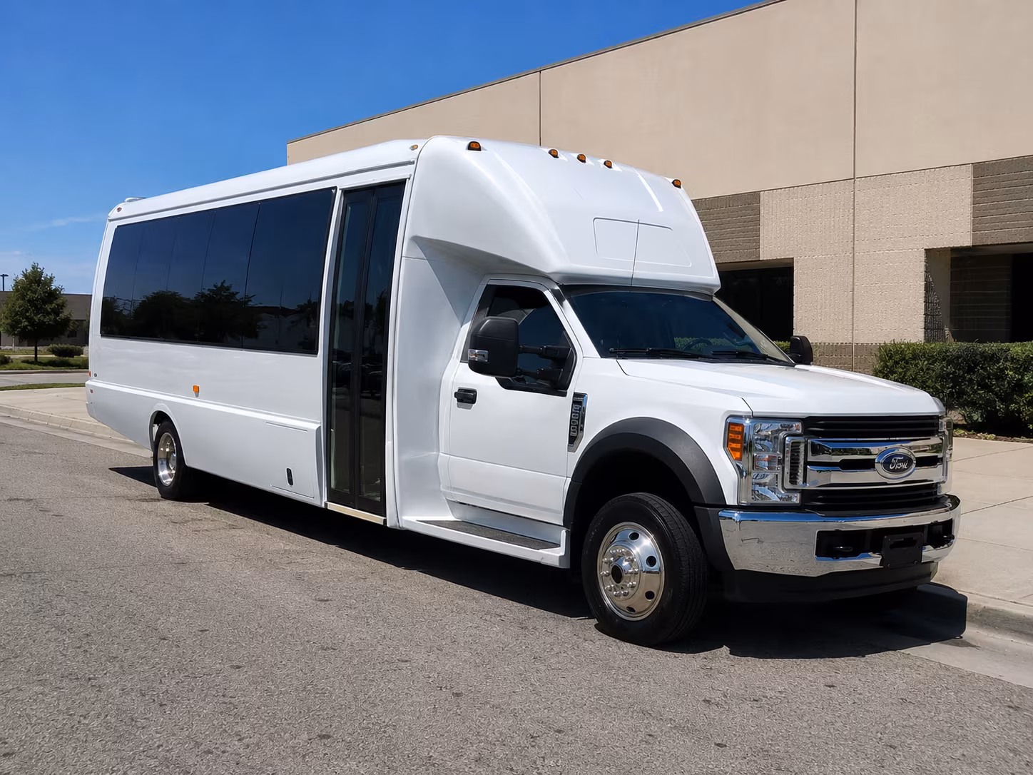 how your starting location and deadhead miles affect charter bus rates in warren
