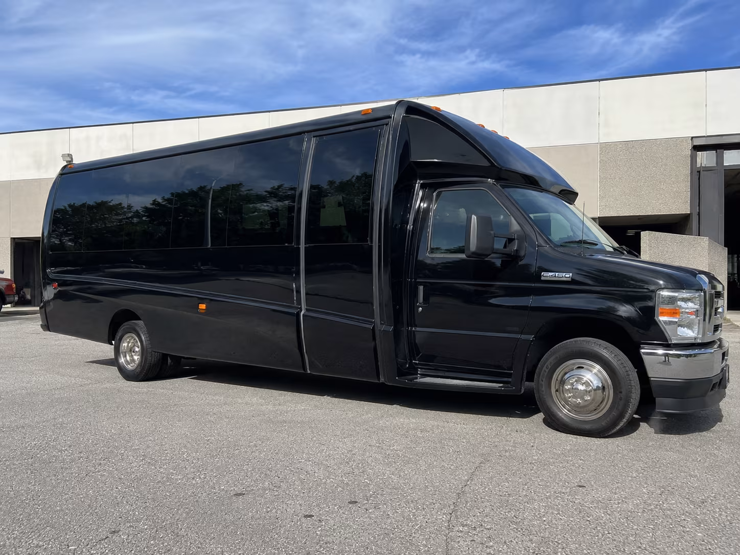 this is the easiest way to book corporate group transportation in warren
