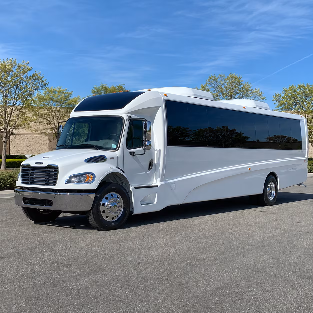 warren groups love pine knob music theatre bus rentals